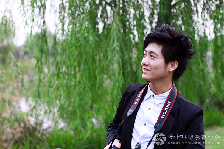 婚纱 男