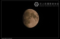 这款机子拍月亮极佳，便宜